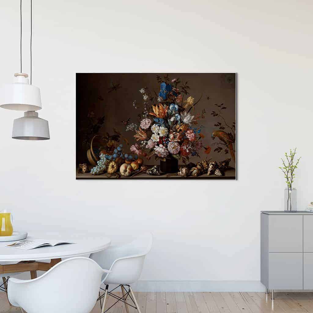 Stilleven met mand met fruit een vaas met bloemen en schelpen - Balthasar van der Ast