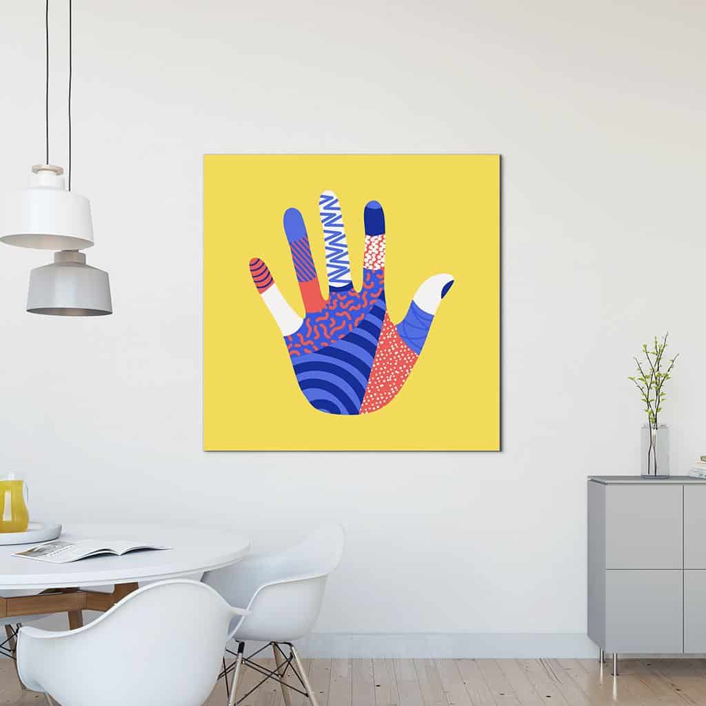 Kleurrijke high five met patronen