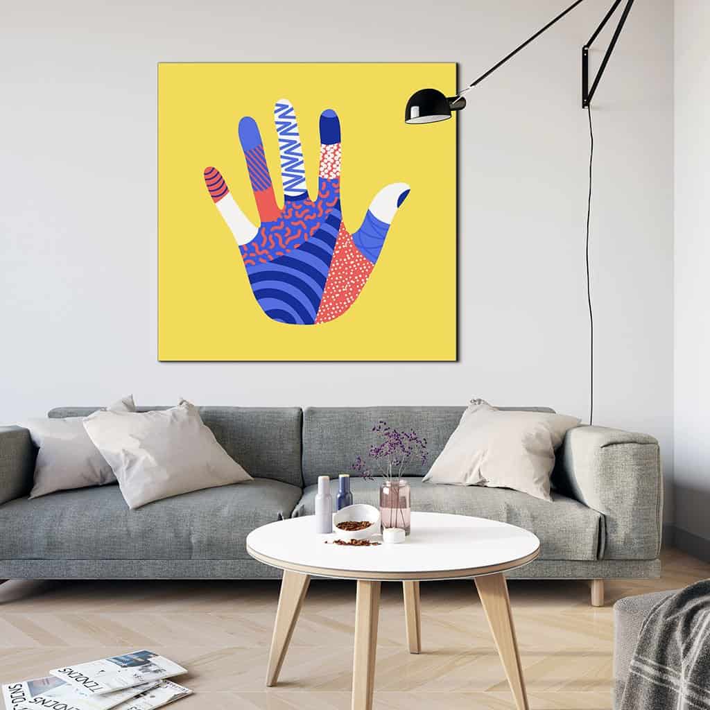 Kleurrijke high five met patronen