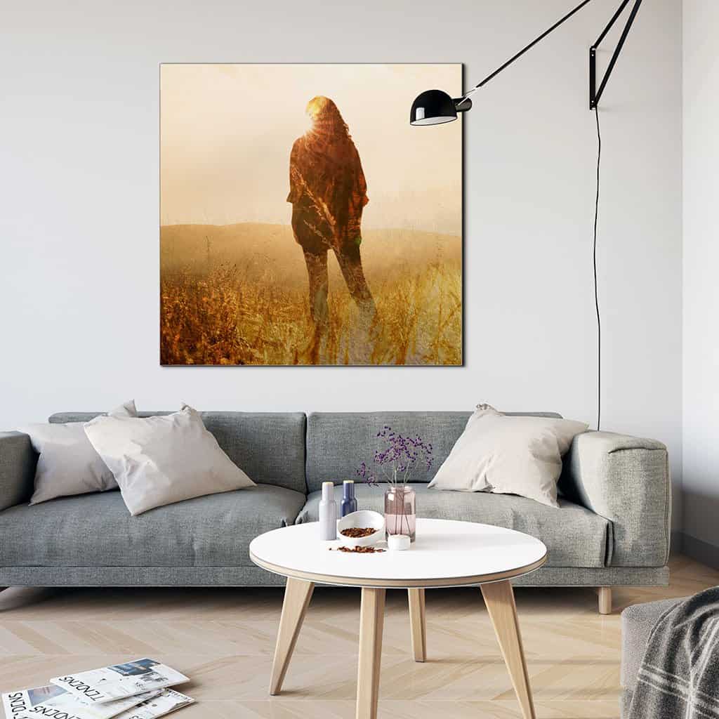 Vrouw in het veld