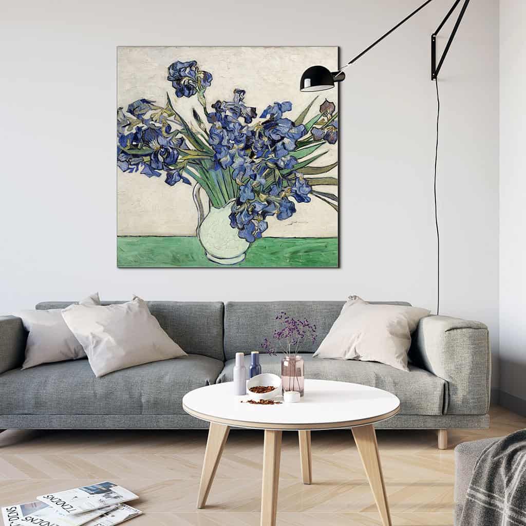 Irissen op grijze en groene achtergrond (Vincent van Gogh)