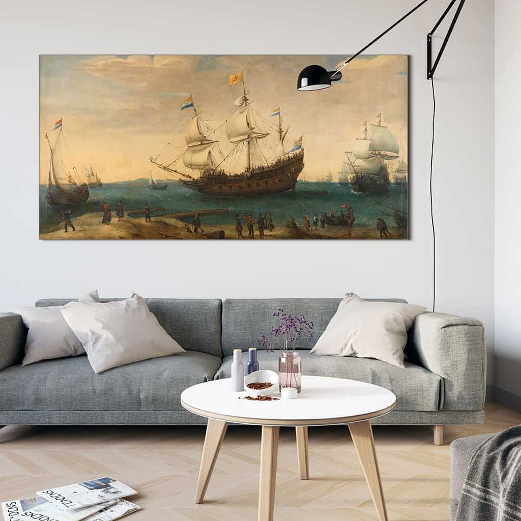 Een aantal Oost-Indiëvaarders voor de kust (Hendrik Cornelisz. Vroom)