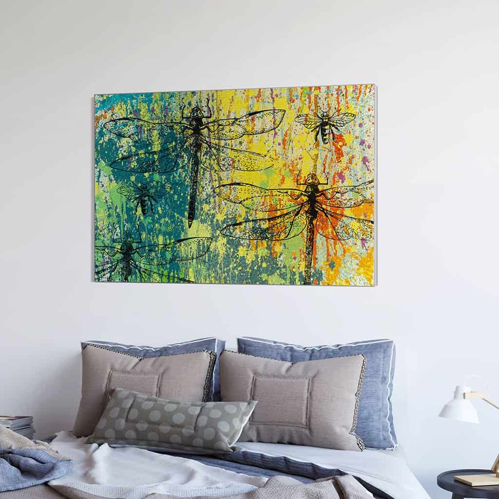 Stencil Dragonfly op de muur