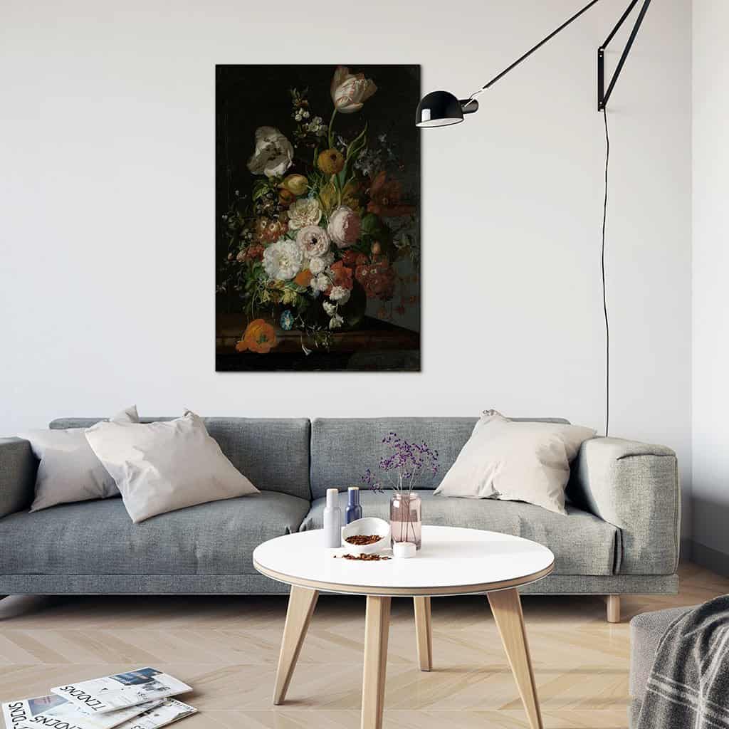 Stilleven met bloemen in een glazen vaas (Rachel Ruysch)